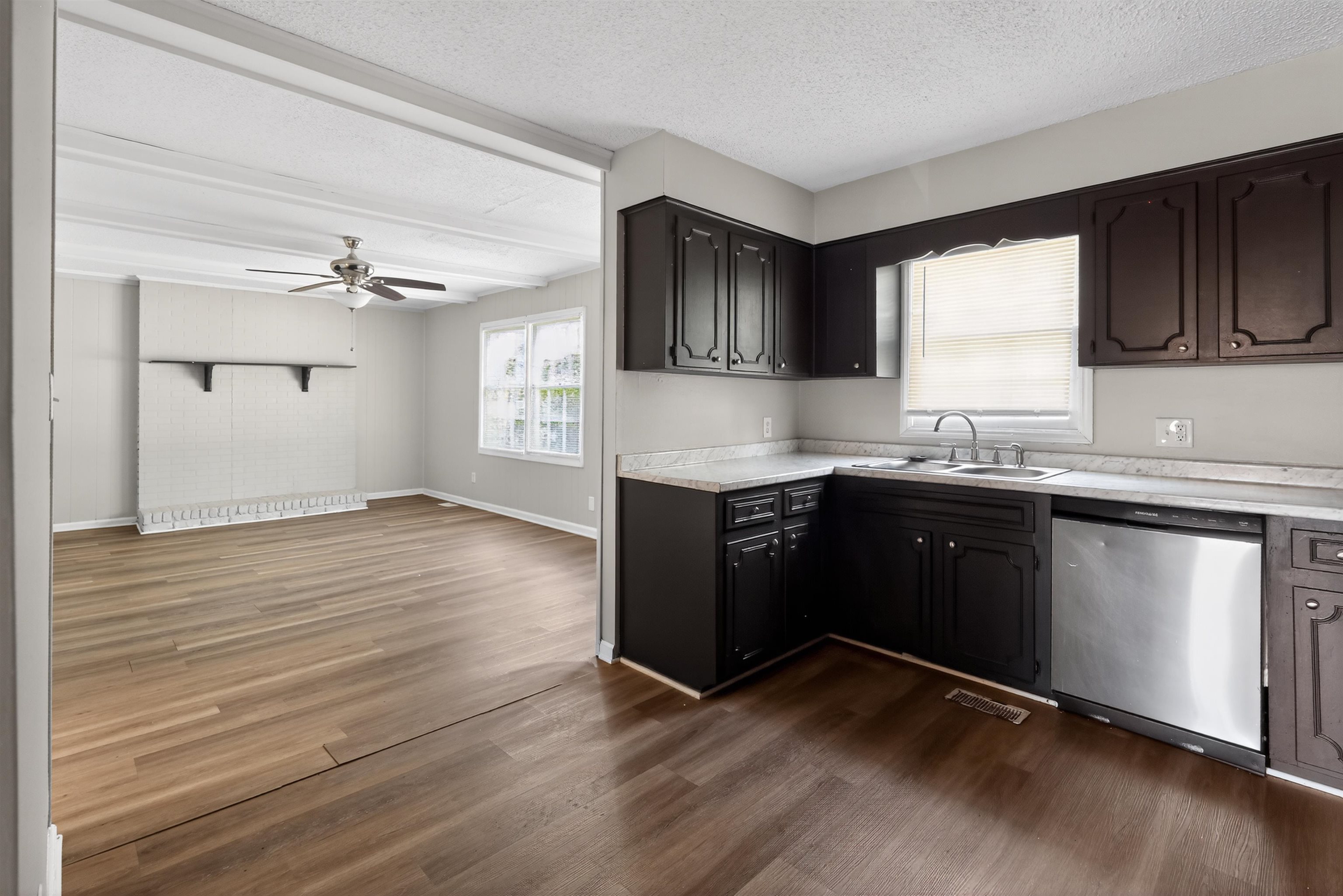26 Willowood Drive Property Photo 10