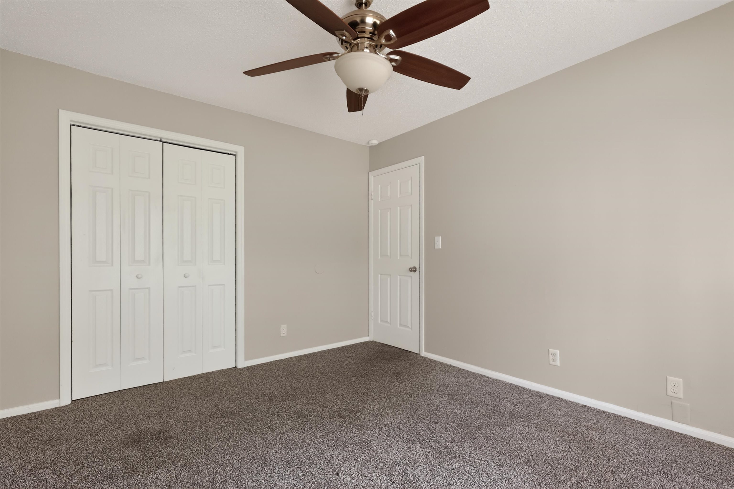 26 Willowood Drive Property Photo 11