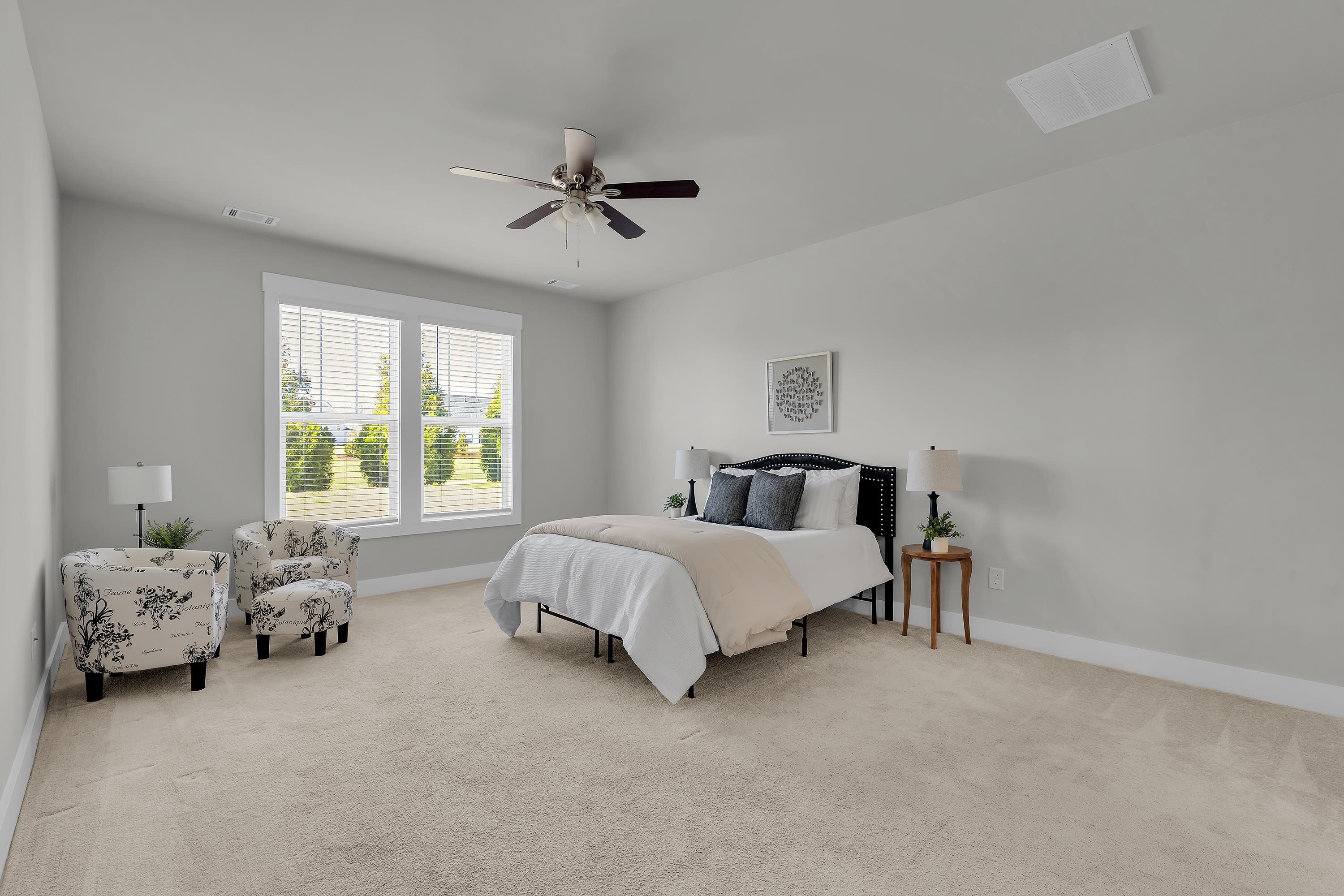 565 Fenwick Drive Property Photo 4