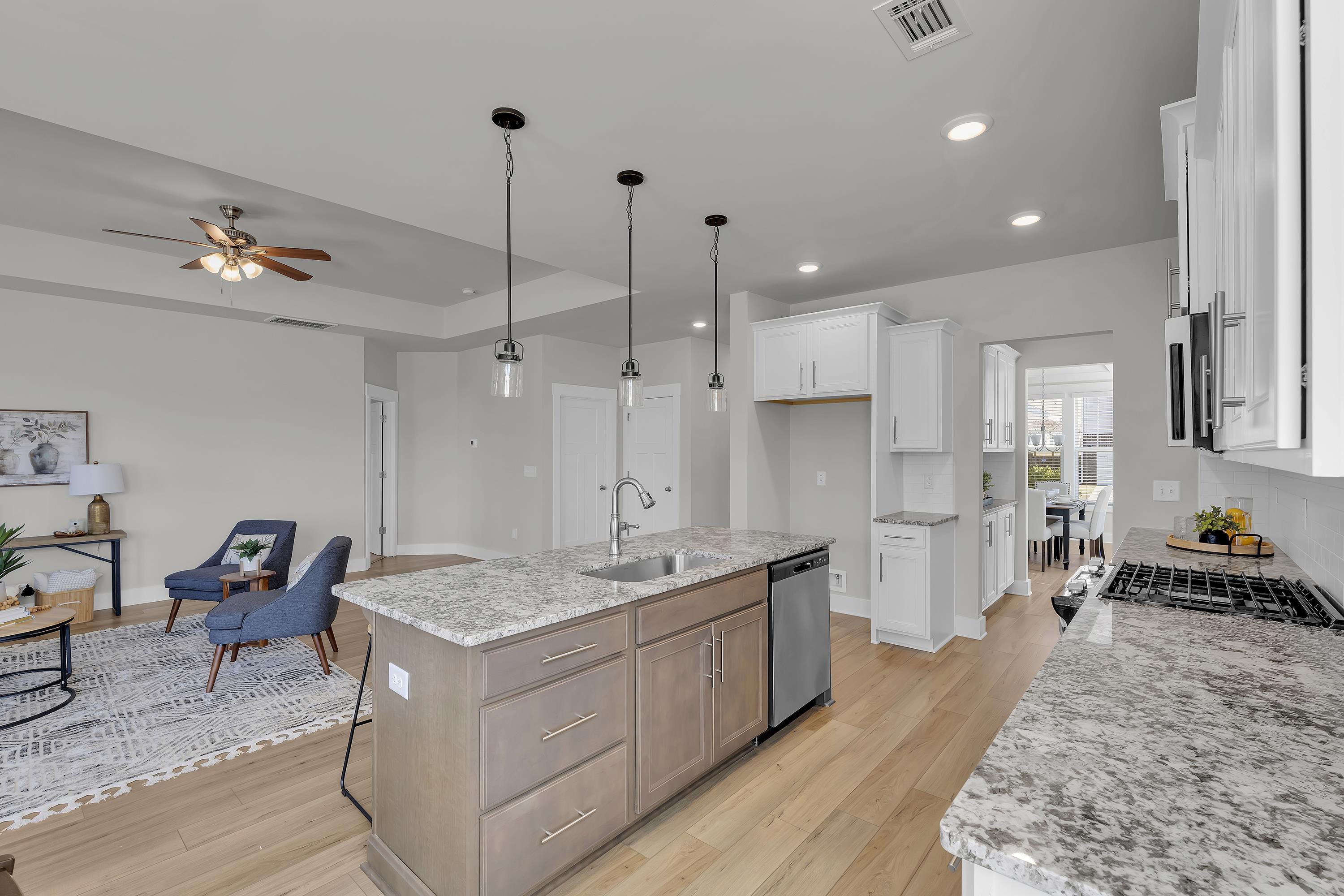 565 Fenwick Drive Property Photo 19