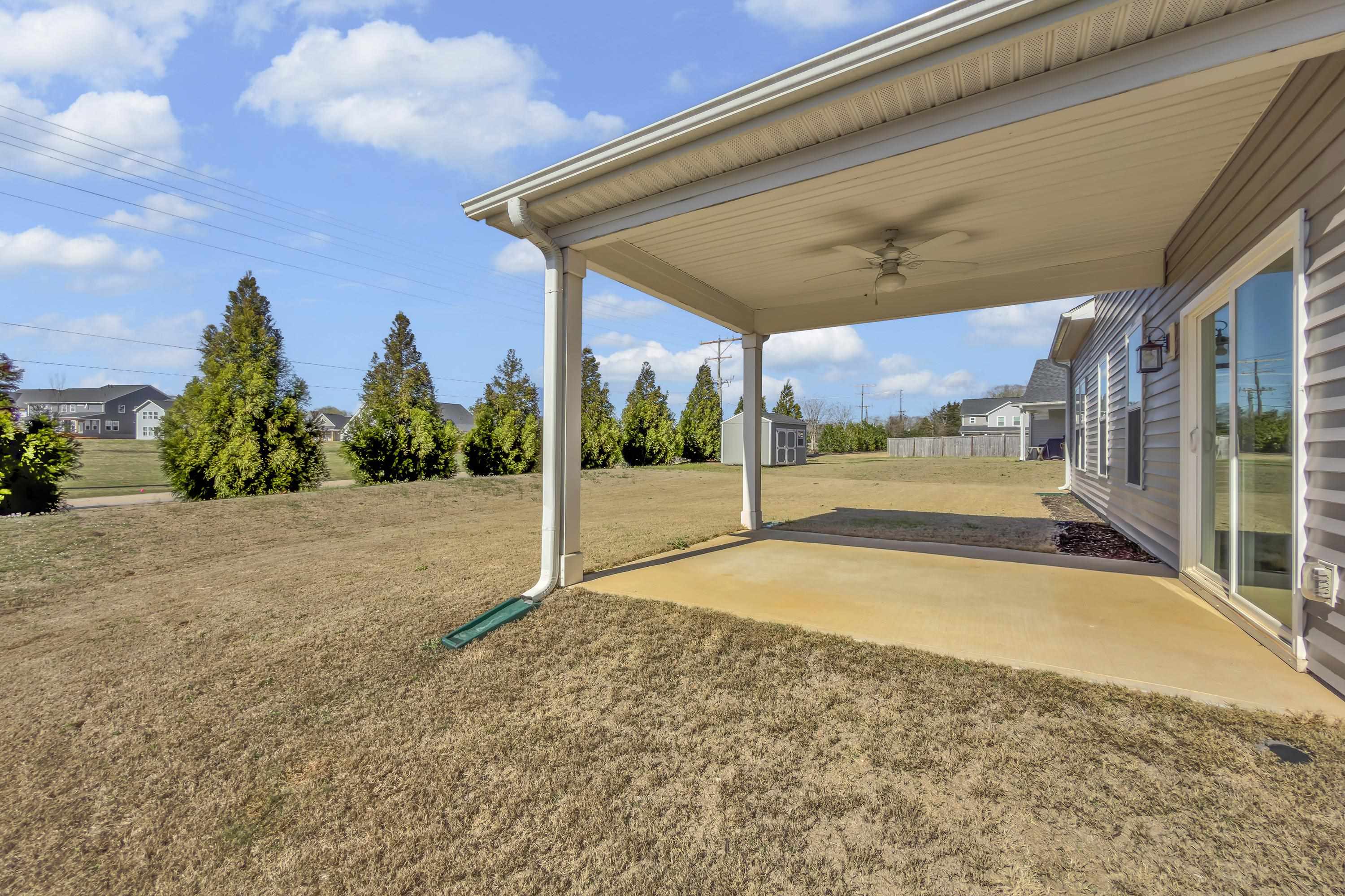 565 Fenwick Drive Property Photo 33