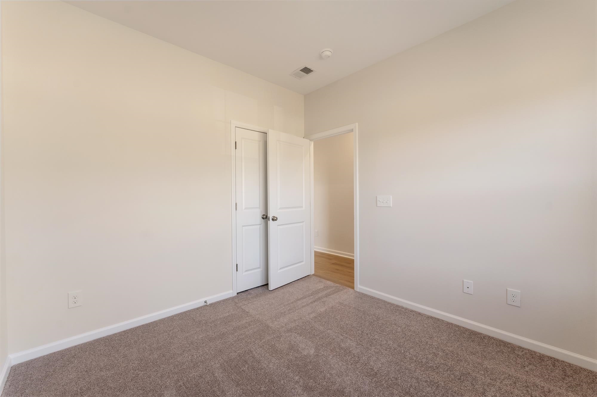 7092 New Horizons Lane Property Photo 20
