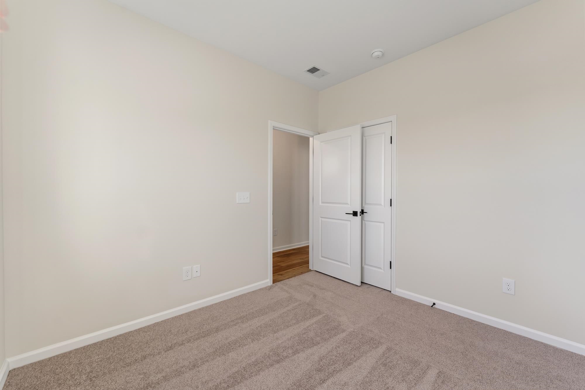 7083 New Horizons Lane Property Photo 19