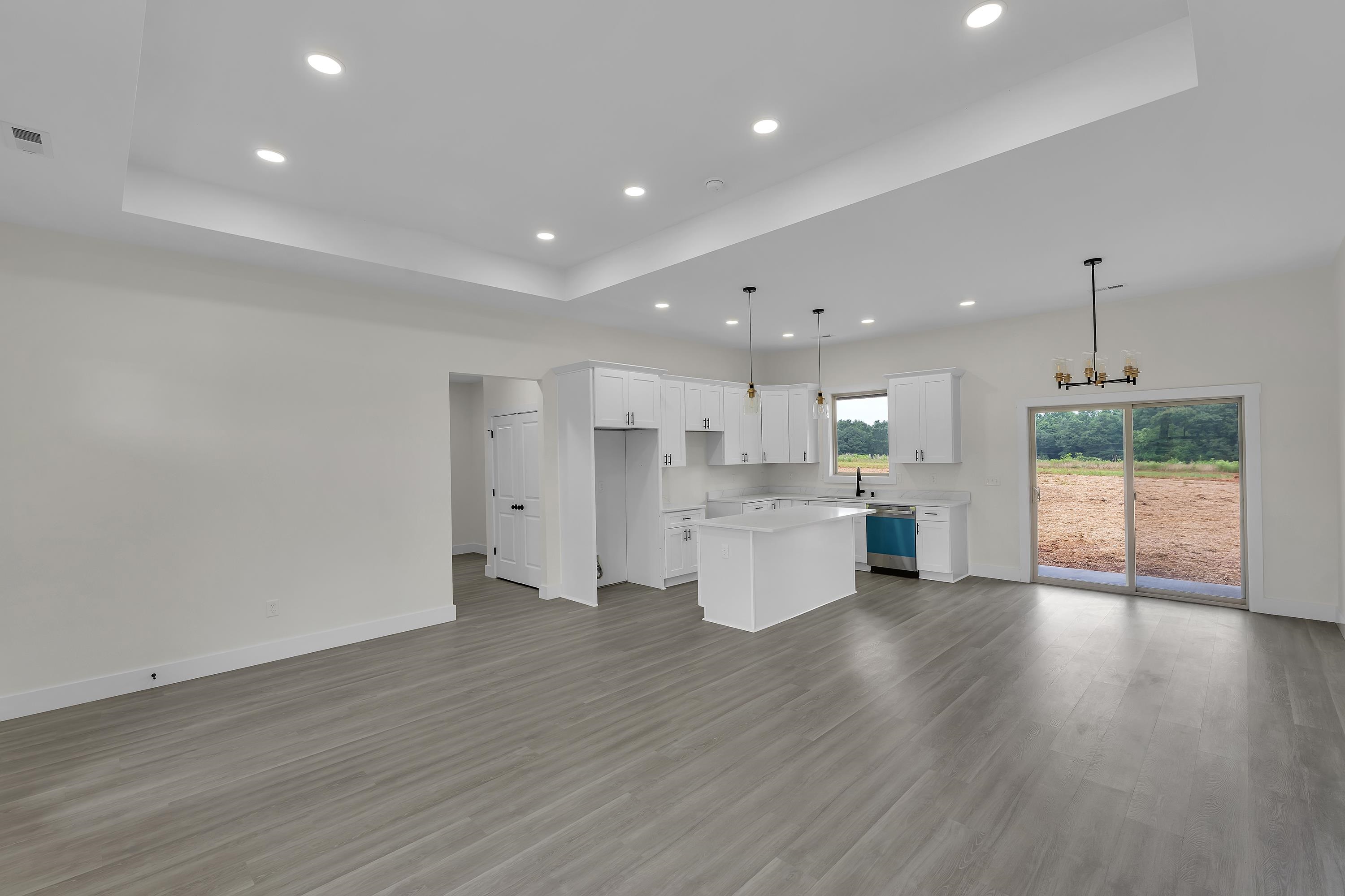 553 Bill Lattimore Road Property Photo 3