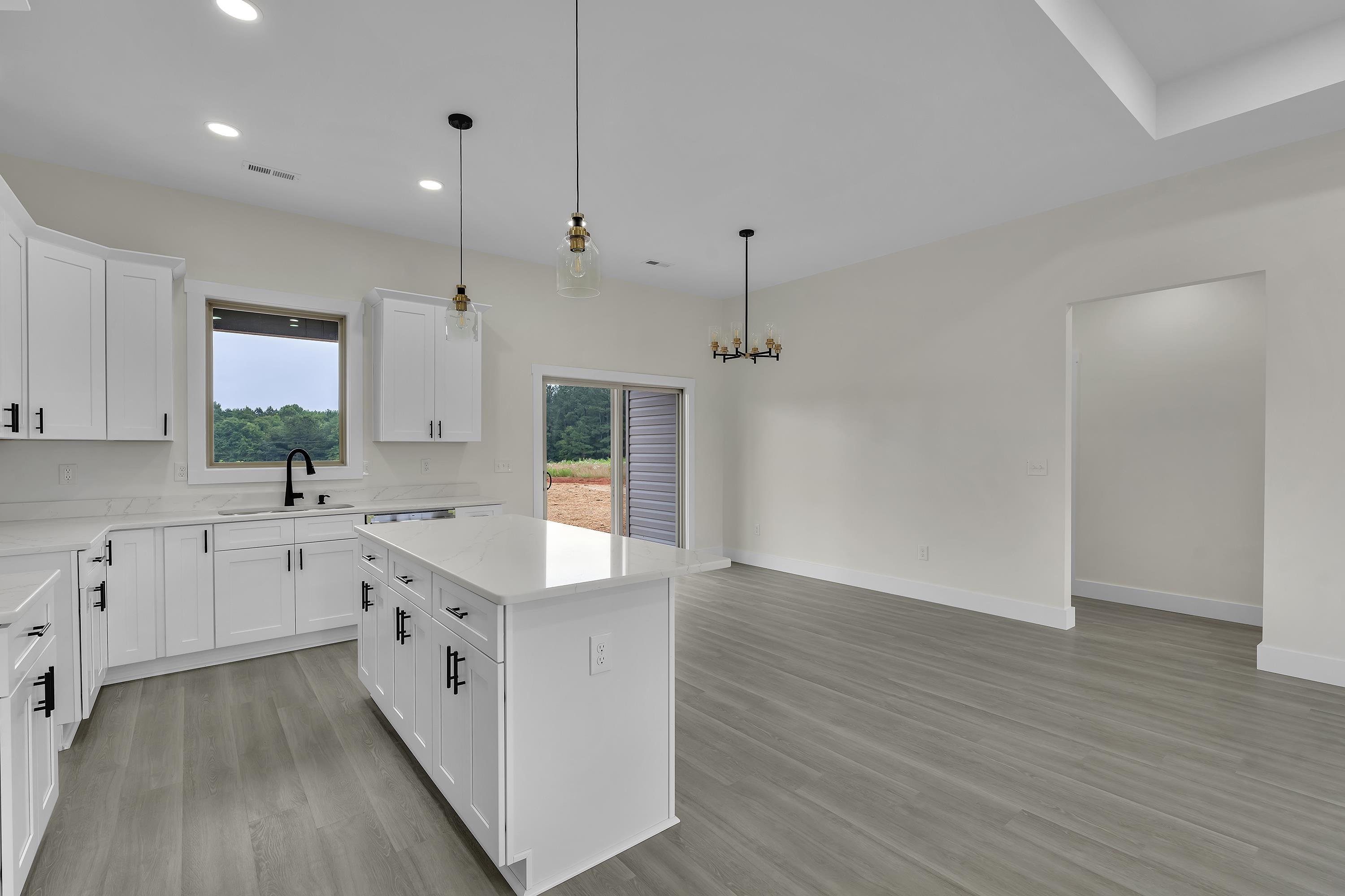 553 Bill Lattimore Road Property Photo 5
