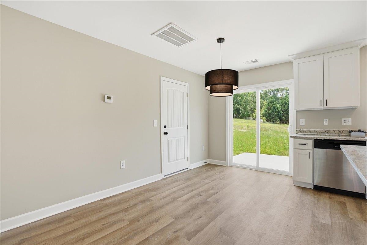 1859 Reid School Road Property Photo 8