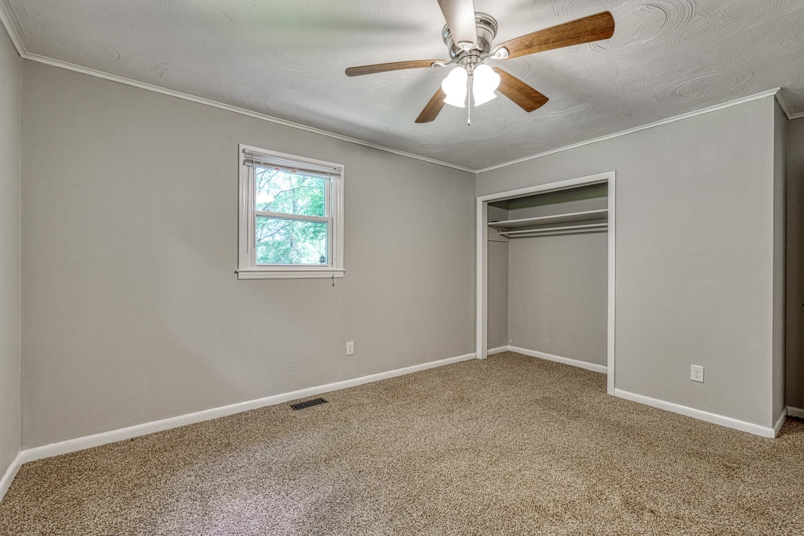 110 Chapman Circle Property Photo 26