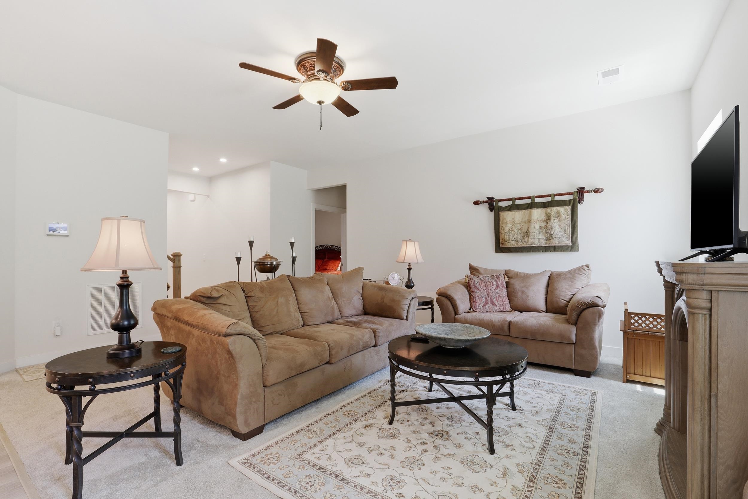 713 Lady Fern Drive Property Photo 15