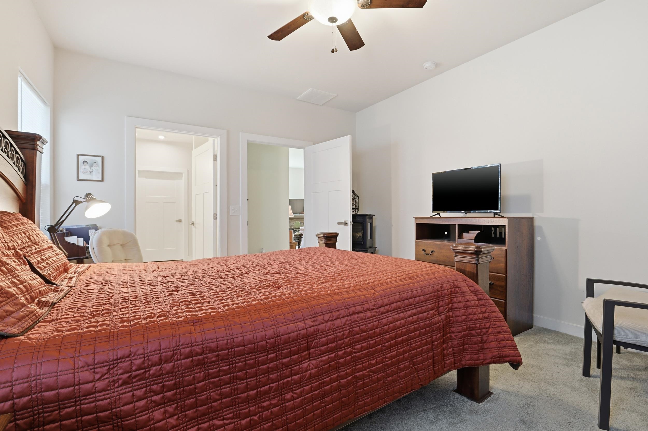 713 Lady Fern Drive Property Photo 22