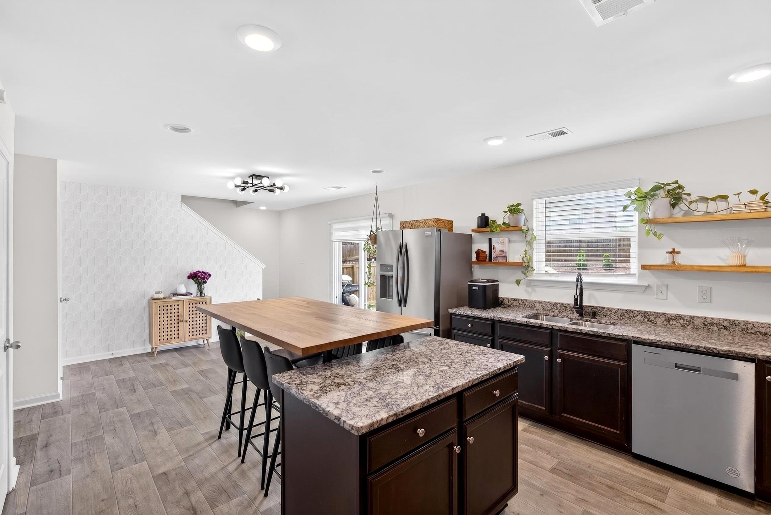 1221 Canter Place Property Photo 14