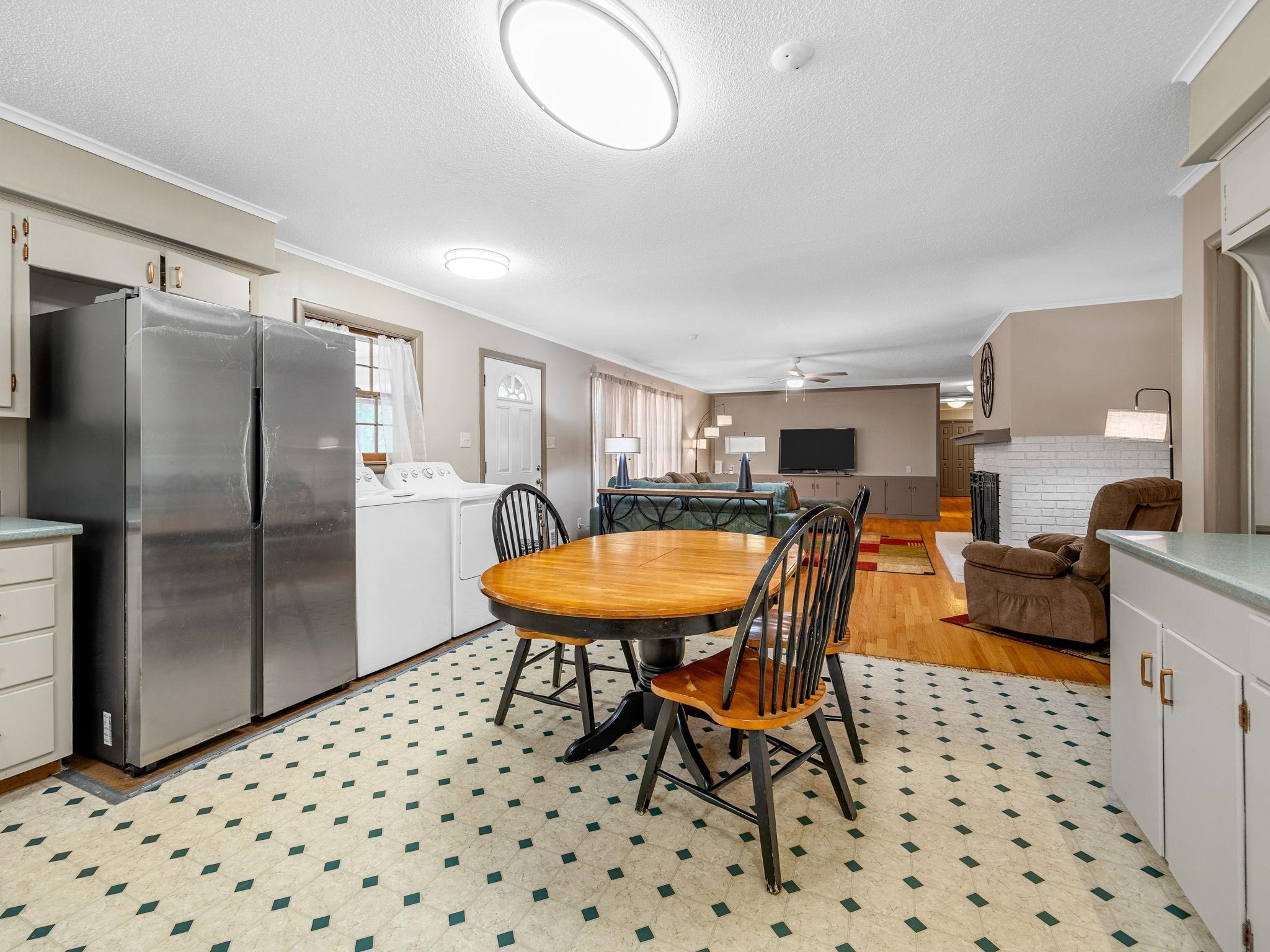 349 Weblin St Property Photo 15