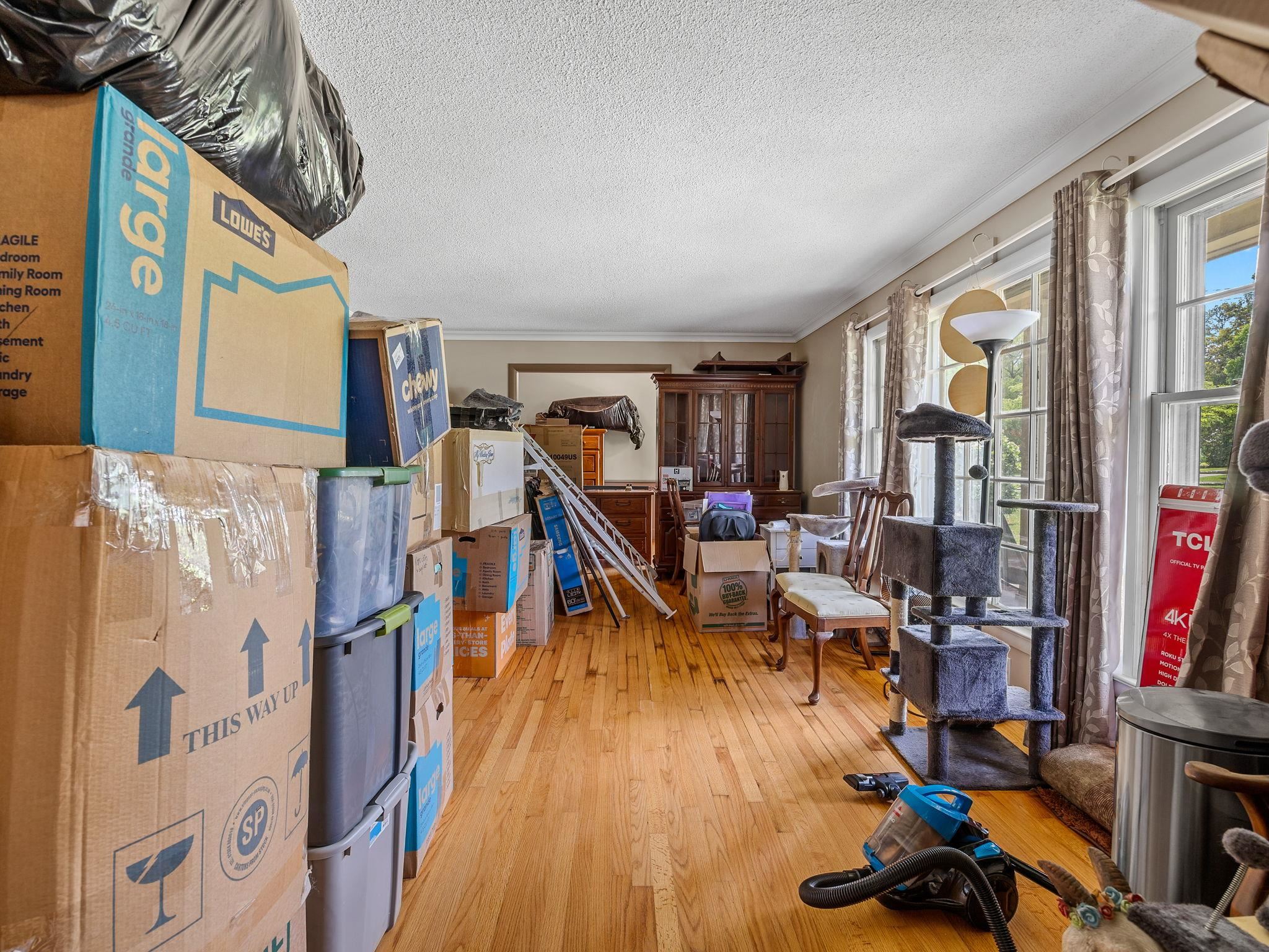 349 Weblin St Property Photo 17