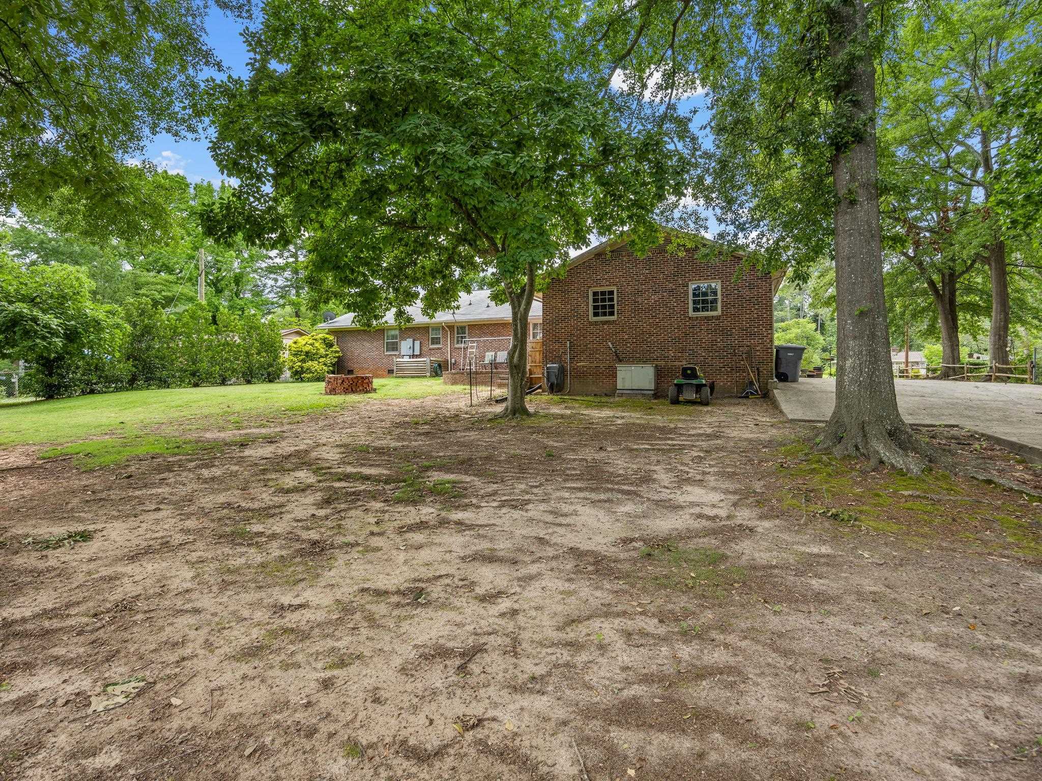 349 Weblin St Property Photo 34