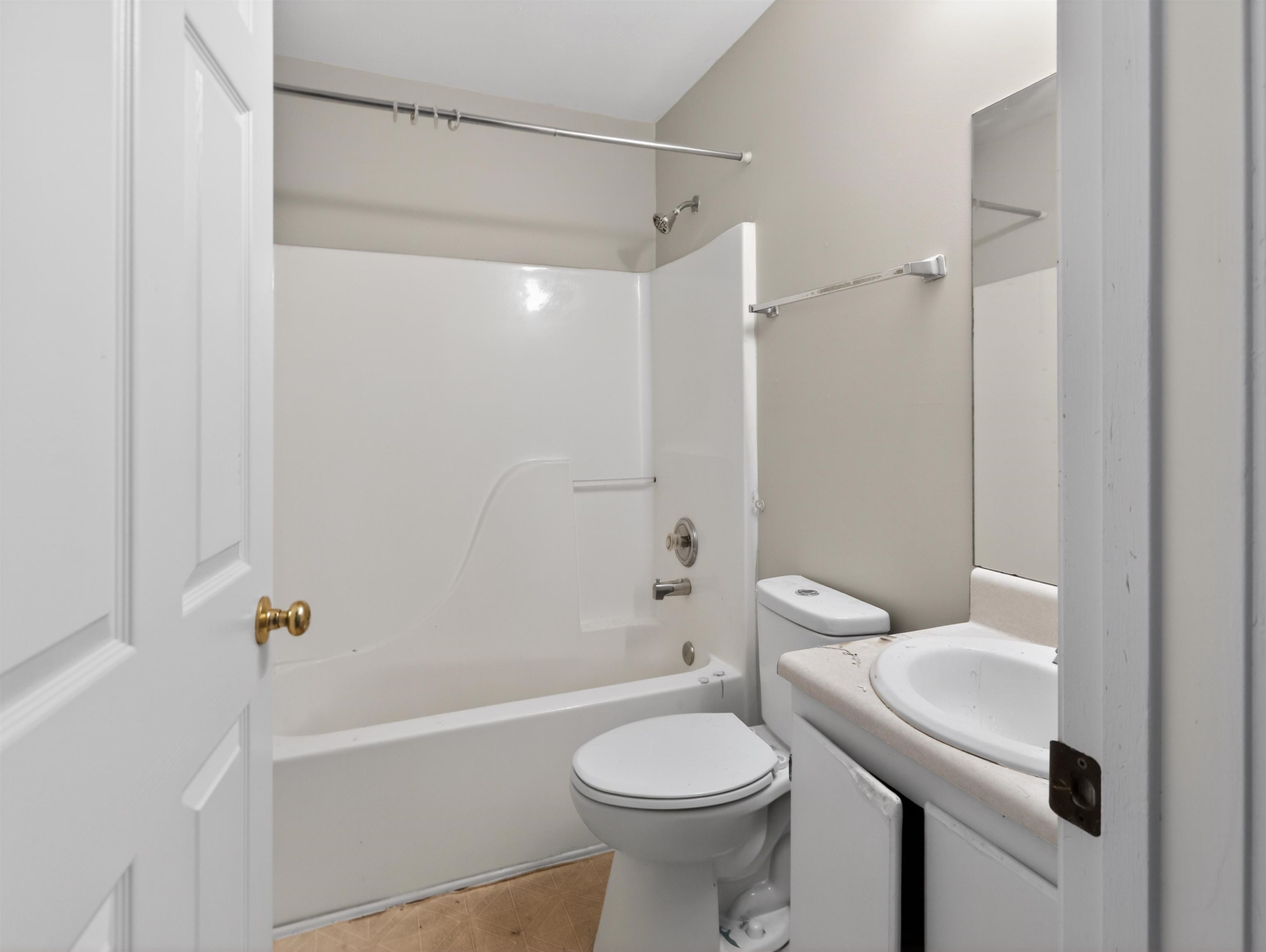 1888 Tamara Way Property Photo 15