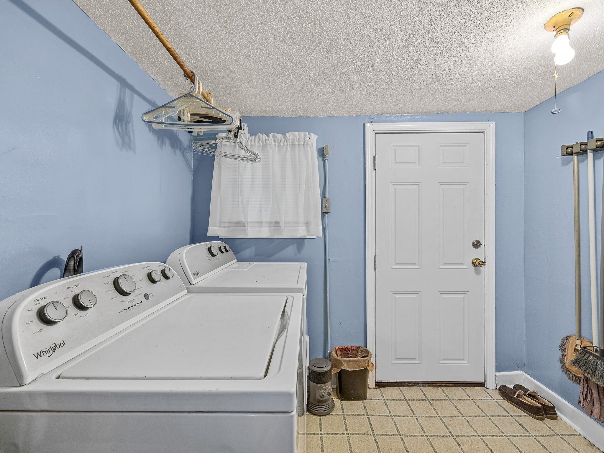 1 F Street Property Photo 18
