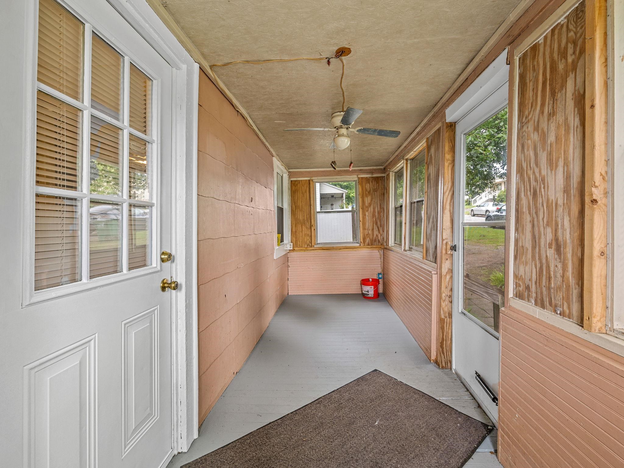 1 F Street Property Photo 19