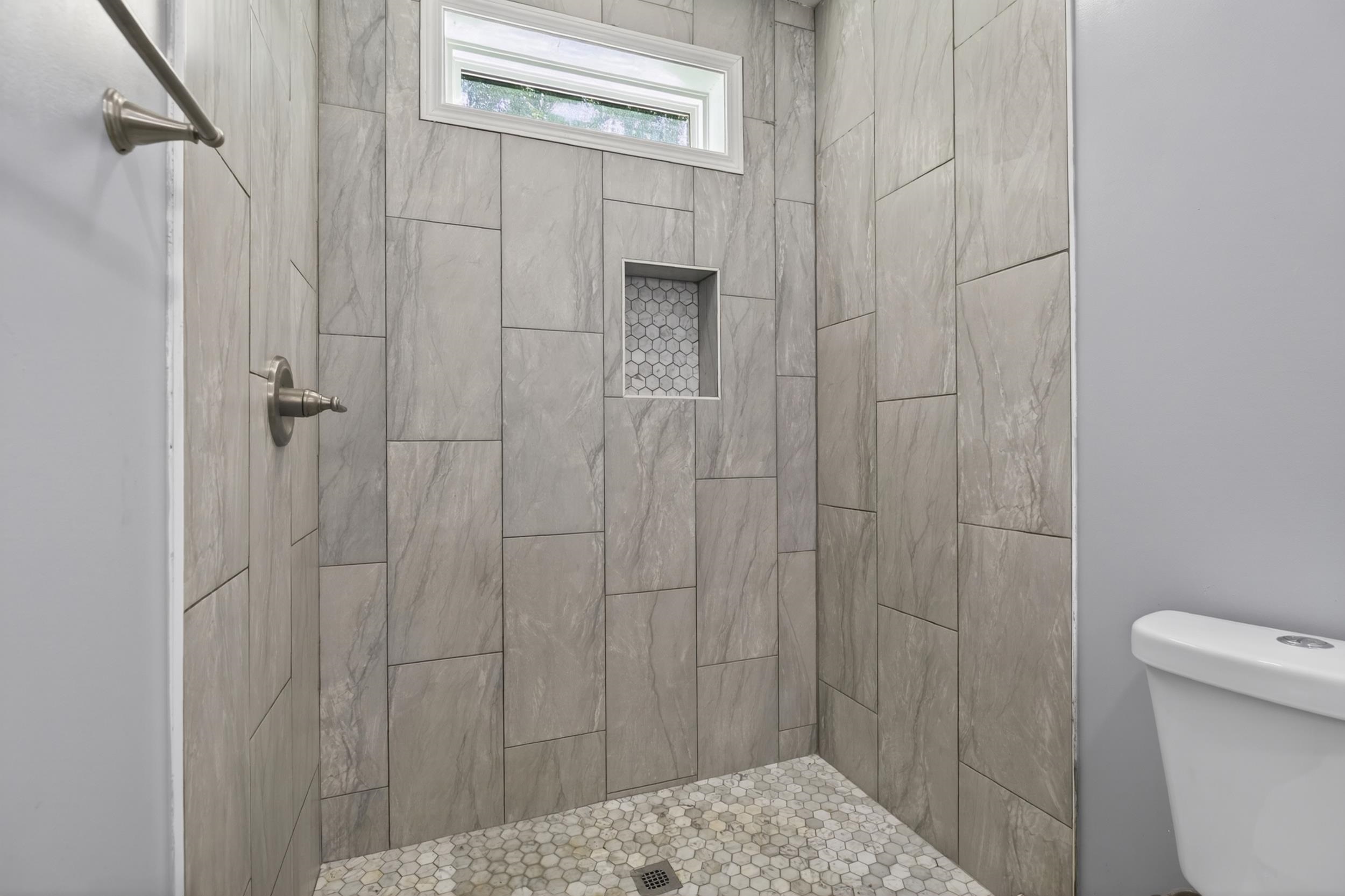 80 Bramlett Road Property Photo 13