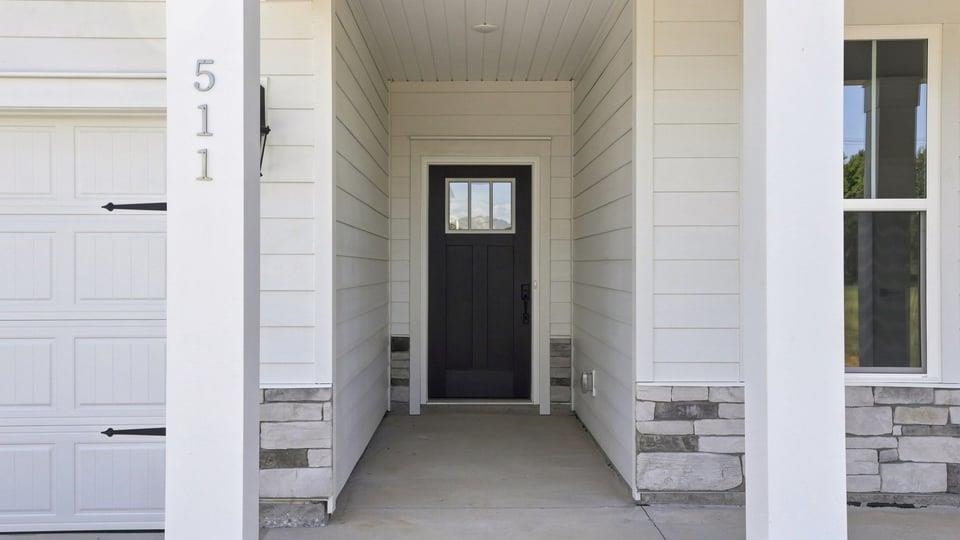 511 Frobisher Drive Property Photo 3
