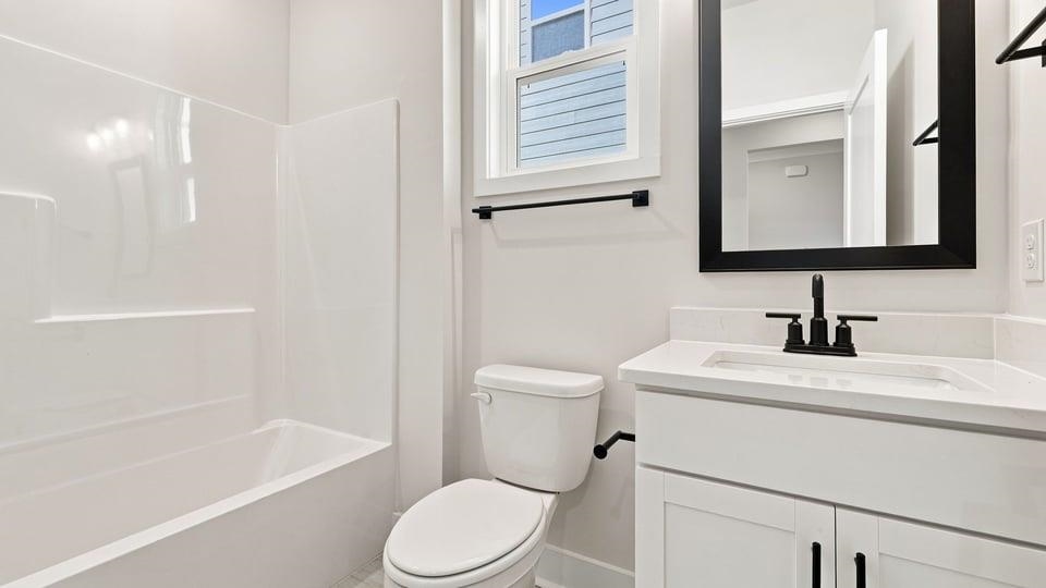 511 Frobisher Drive Property Photo 8