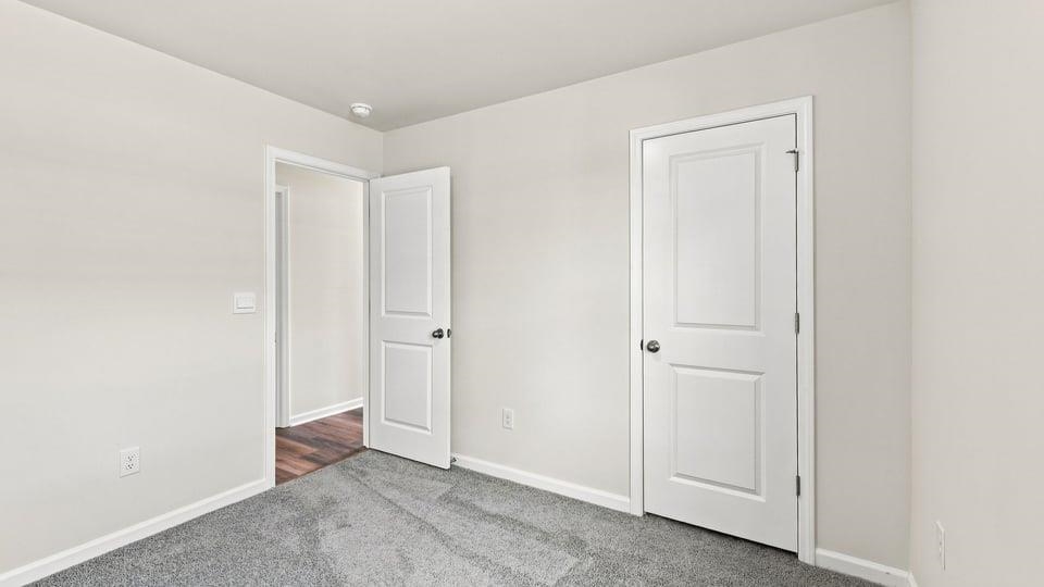 713 Longton Street Property Photo 24