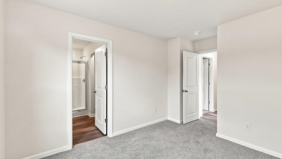 717 Longton Street Property Photo 31