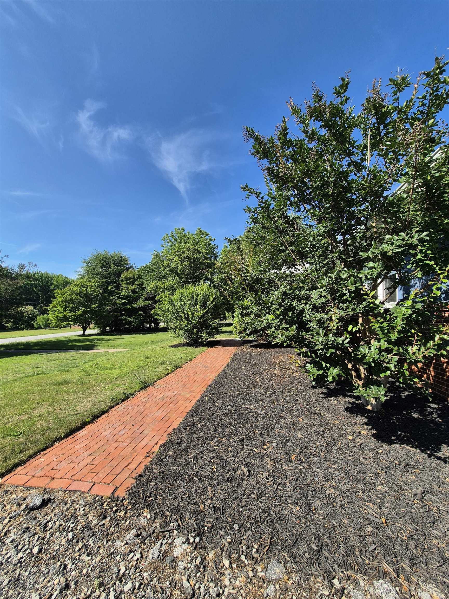 191 Pershing Property Photo 4