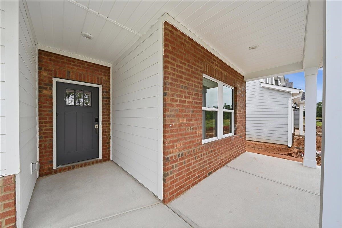 349 Allingham Road Property Photo 4
