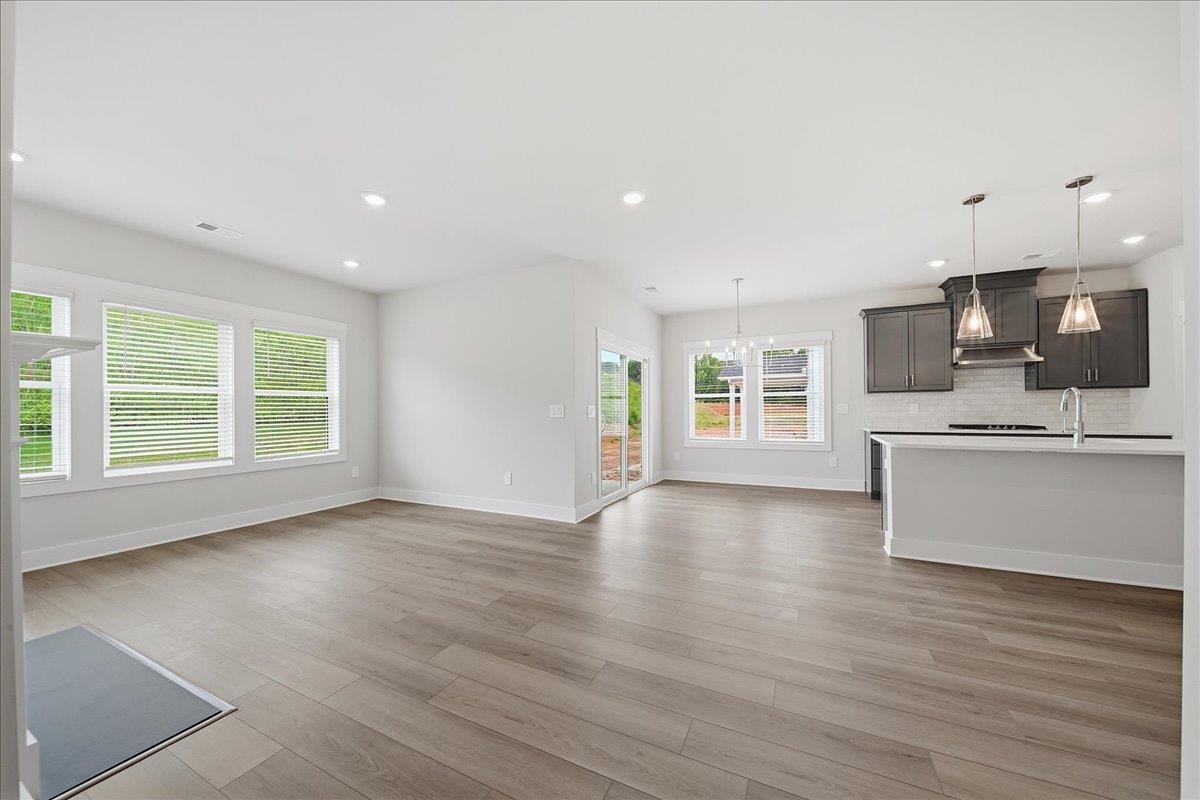 349 Allingham Road Property Photo 20