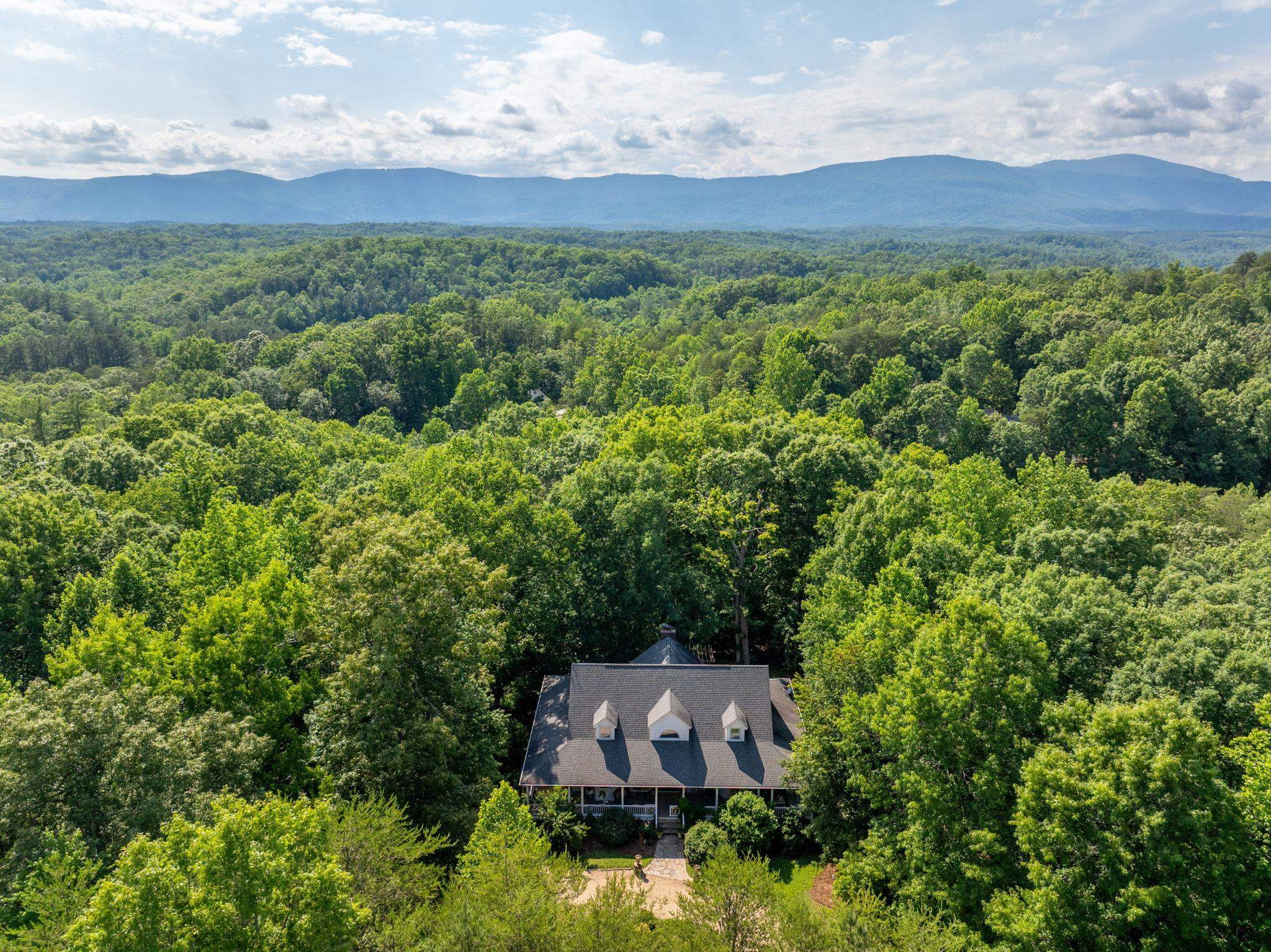 175 Green Hills Road Property Photo 2