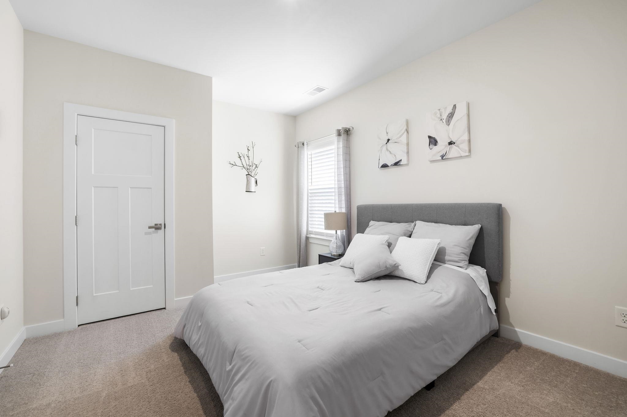 1688 Burtonwood Drive Property Photo 21
