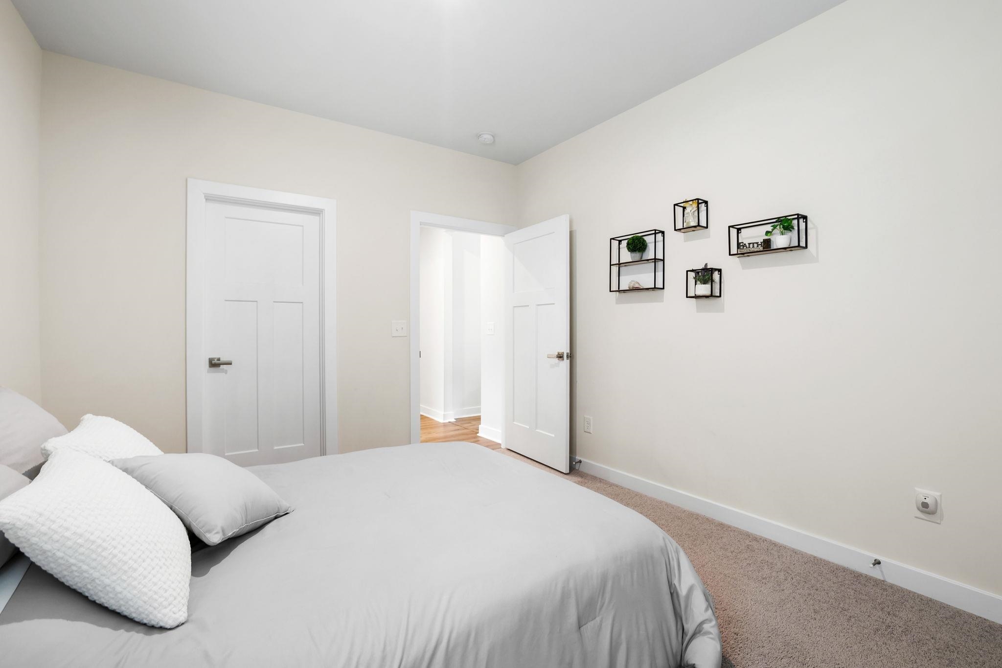 1688 Burtonwood Drive Property Photo 23
