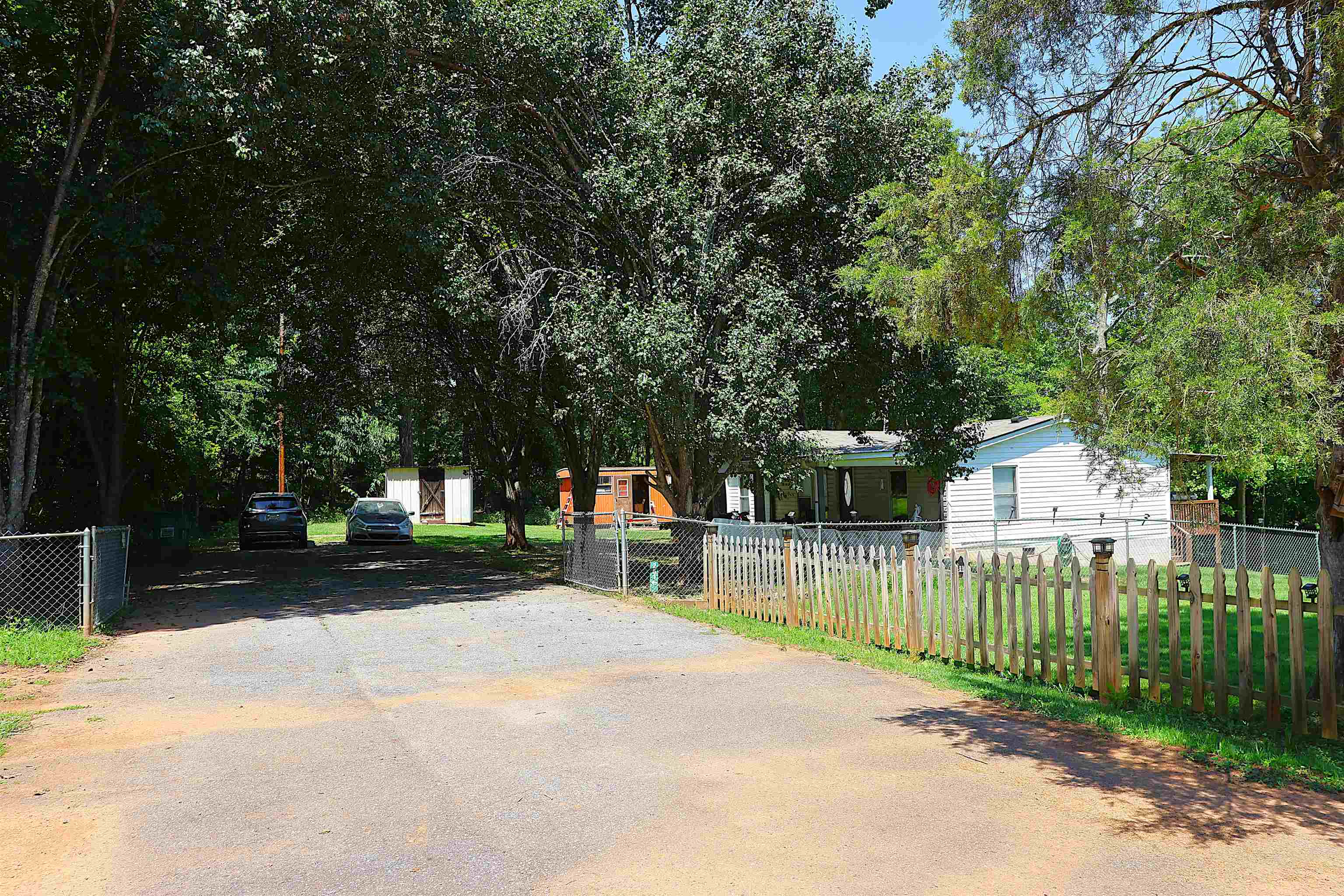 251 Crenshaw Road Property Photo 2