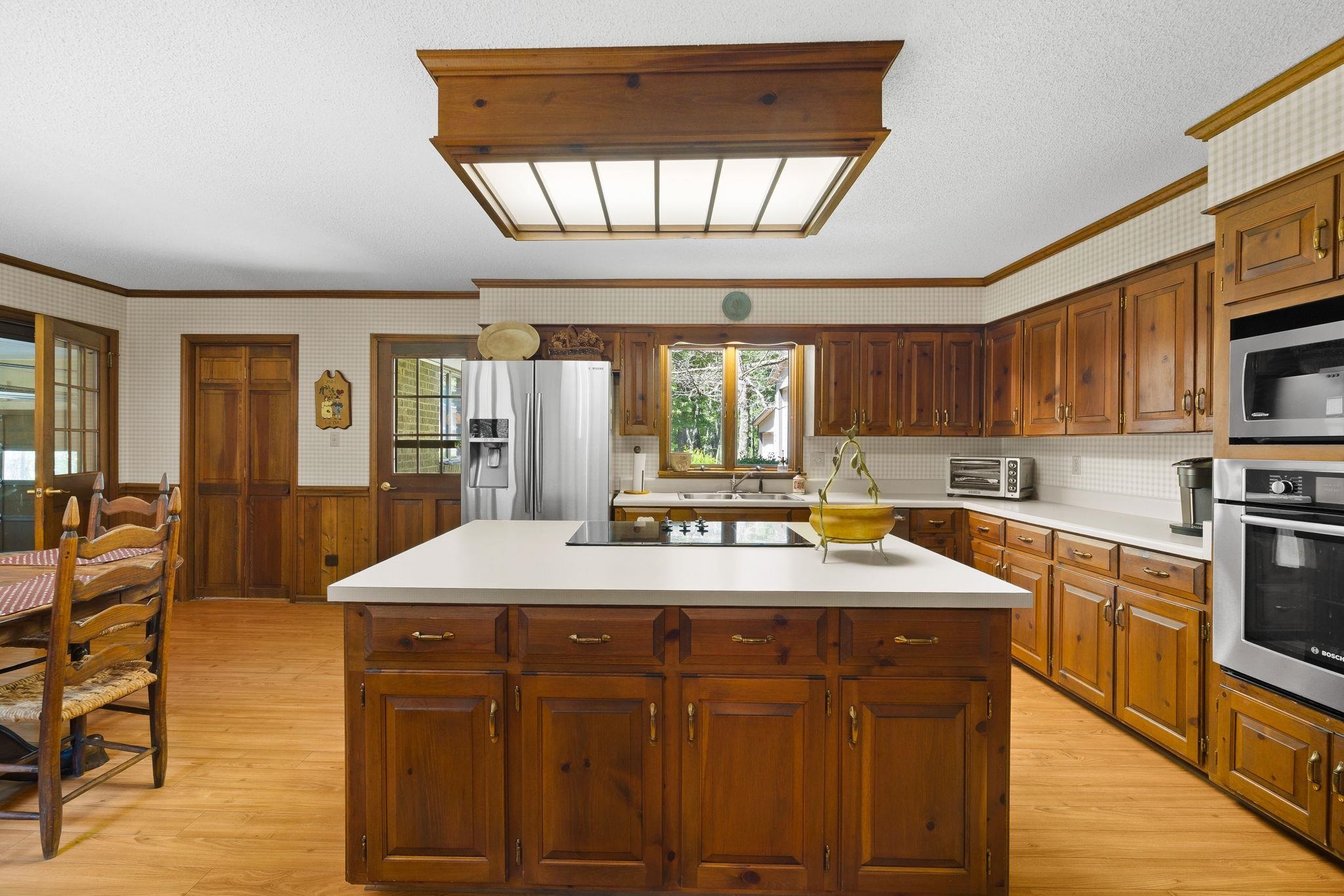 620 Walnut Grove Road Property Photo 33
