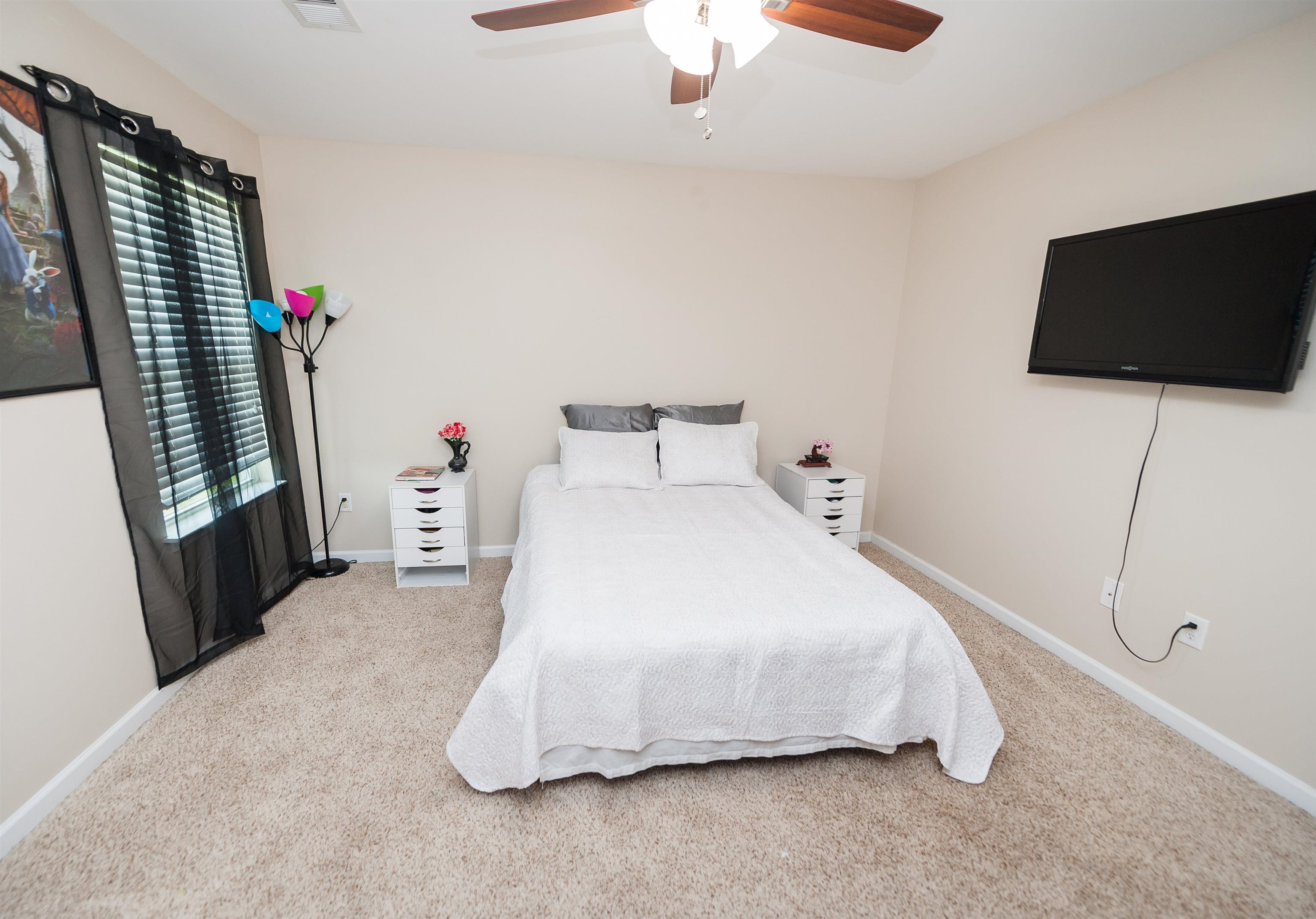 267 Castleton Circle Property Photo 21