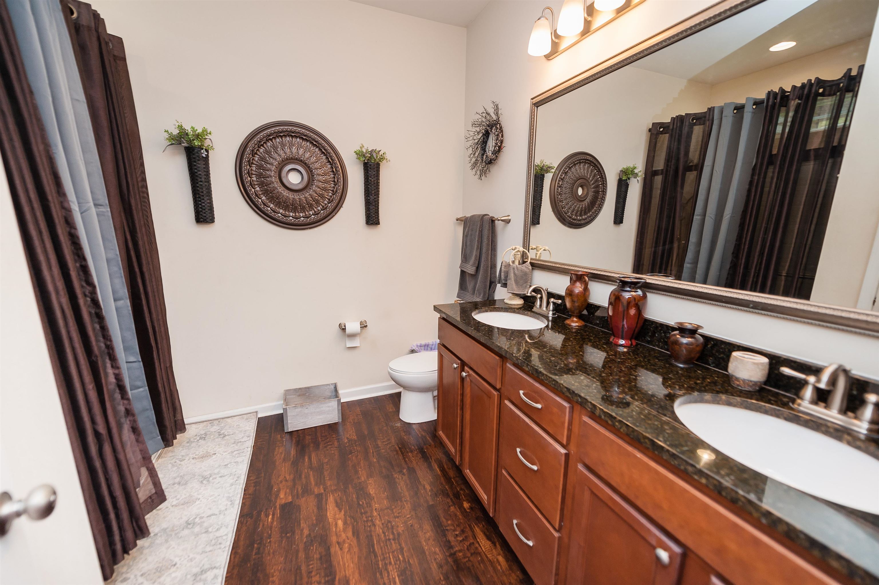 267 Castleton Circle Property Photo 30