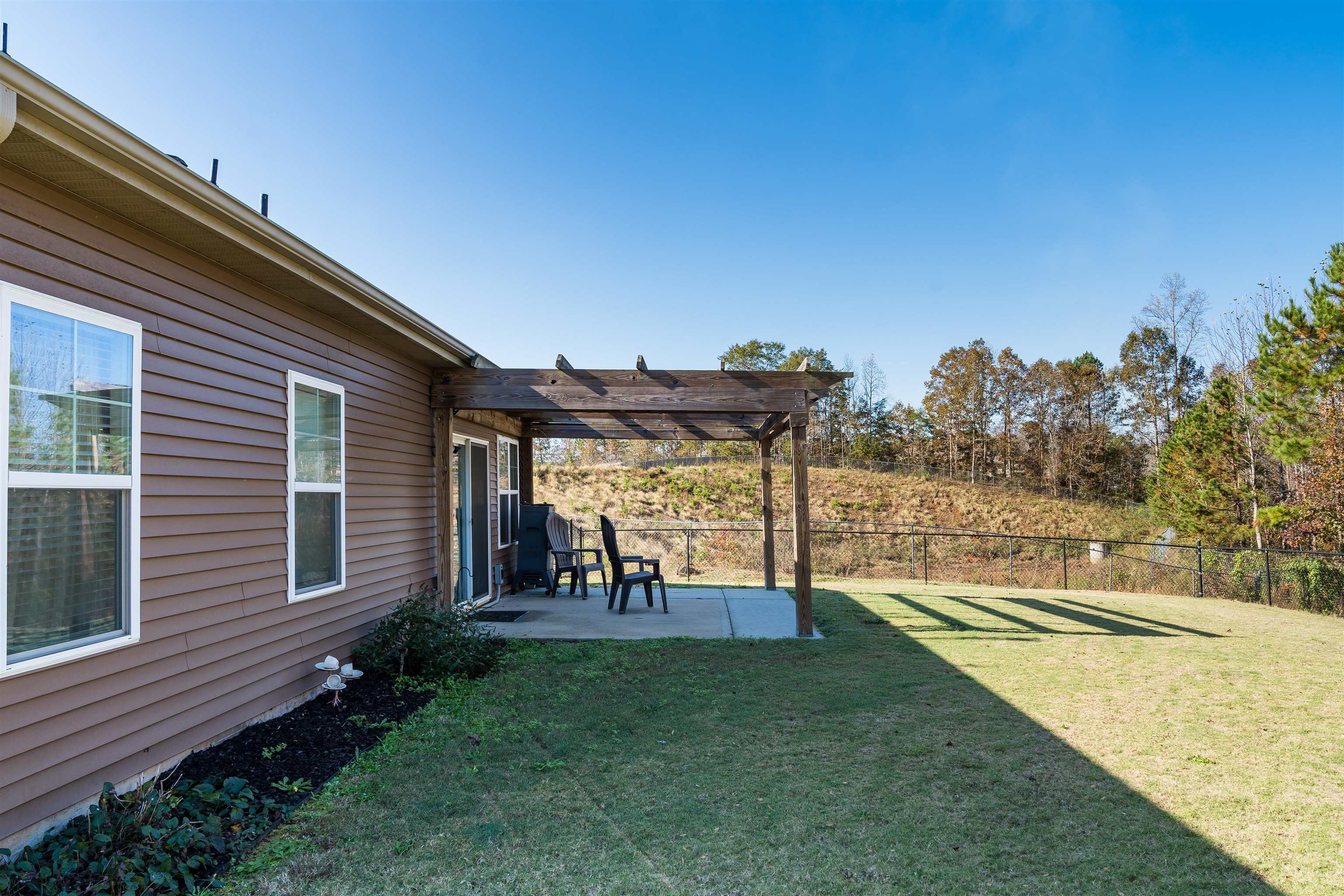 267 Castleton Circle Property Photo 35