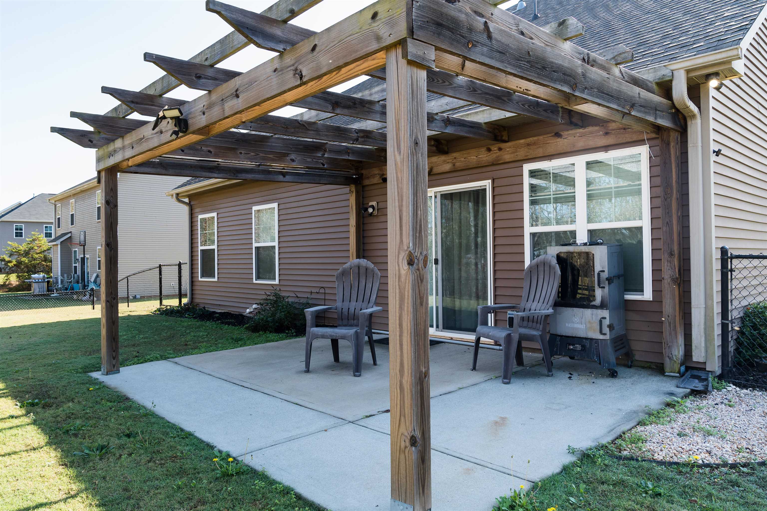 267 Castleton Circle Property Photo 40