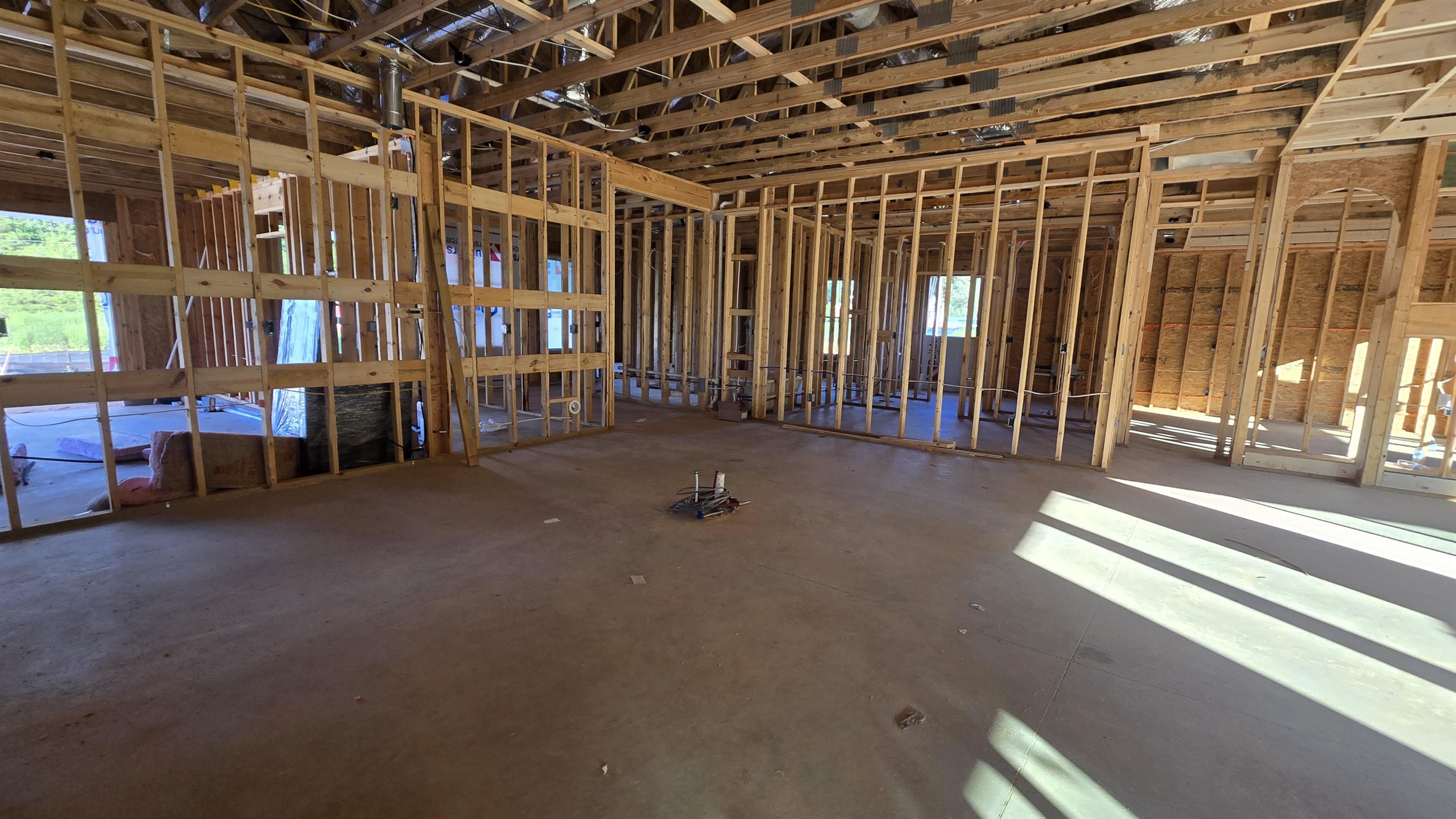 611 Dusty Trail Road Property Photo 5