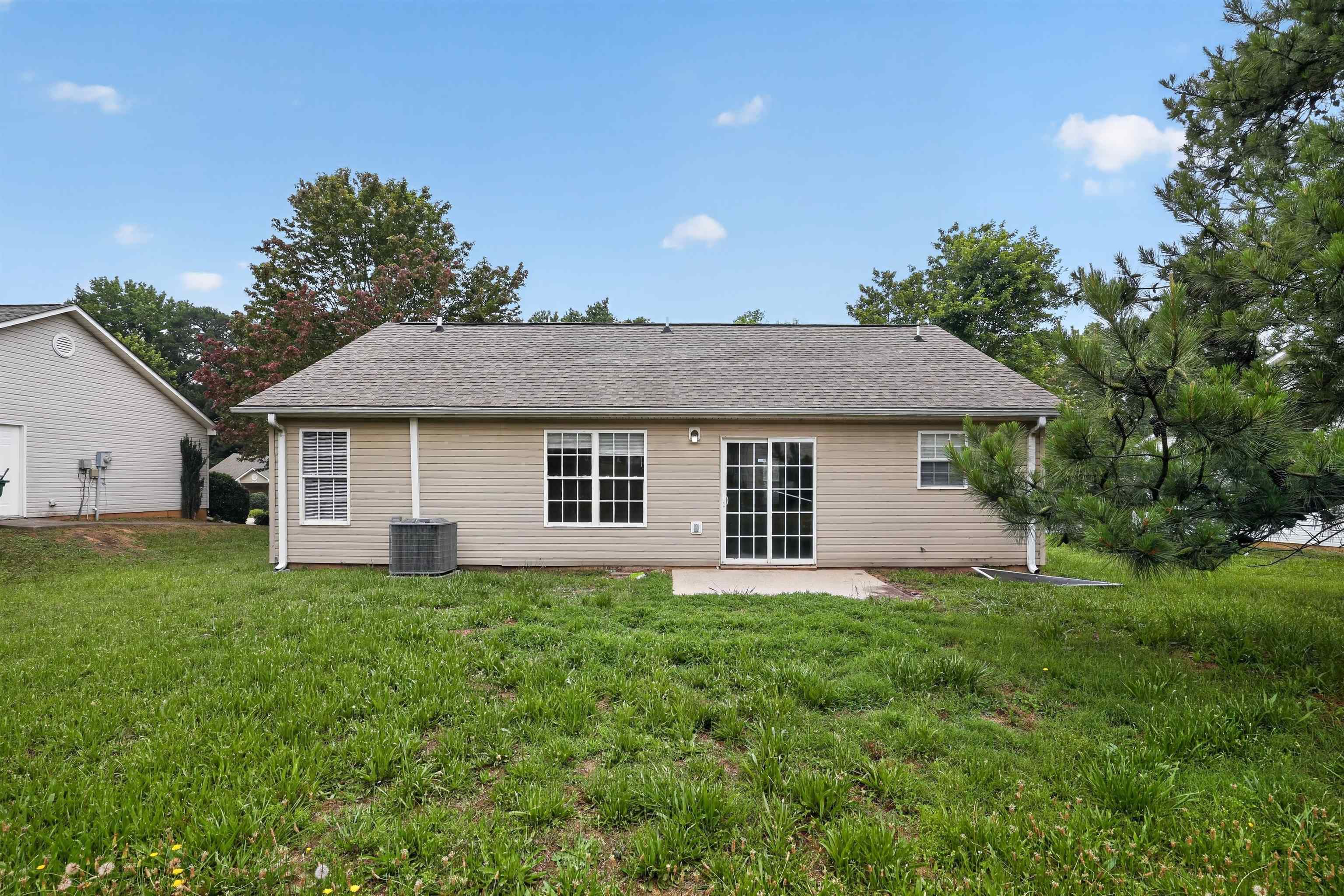 1869 Tamara Way Property Photo 2