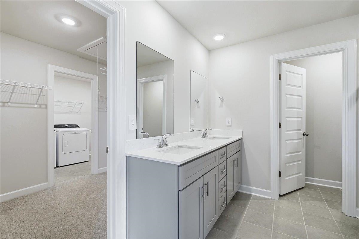 914 Rising Oak Court Property Photo 21