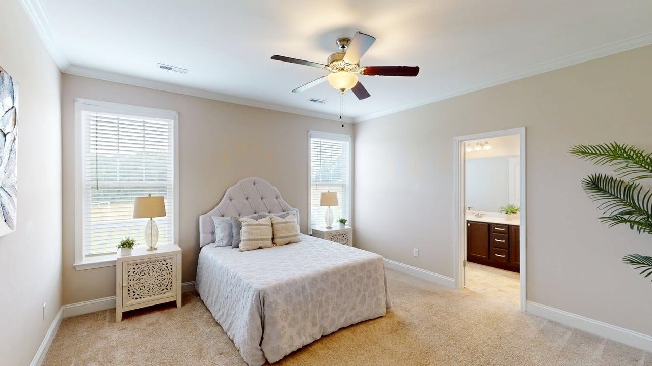 210 Claridge Way Property Photo 16