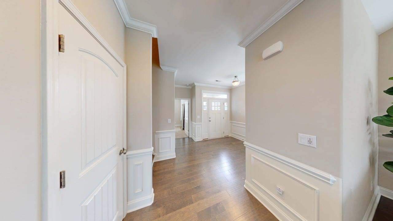 210 Claridge Way Property Photo 26