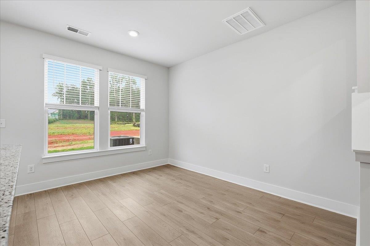 266 Telluride Way Property Photo 12