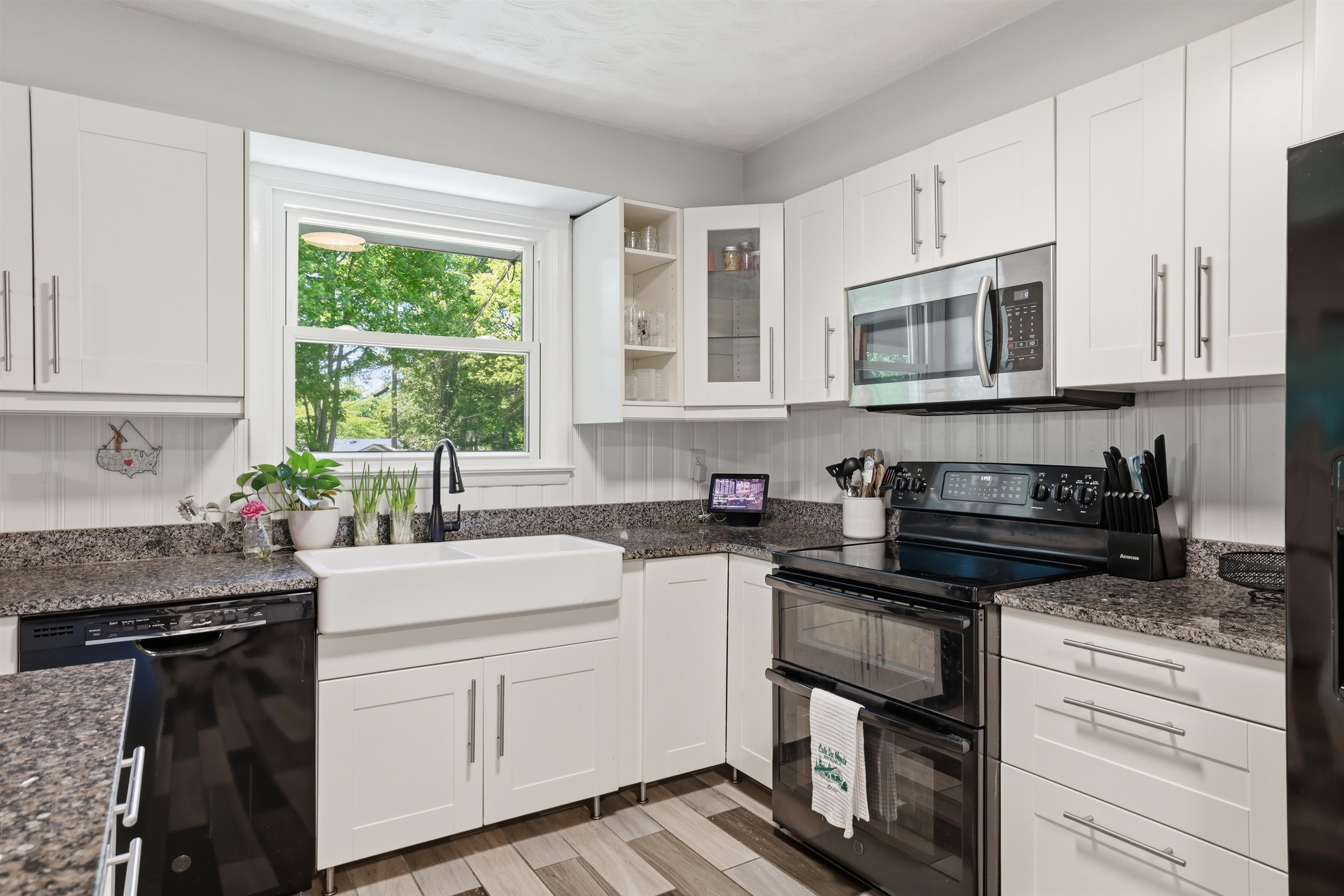 2333 Country Club Road Property Photo 15