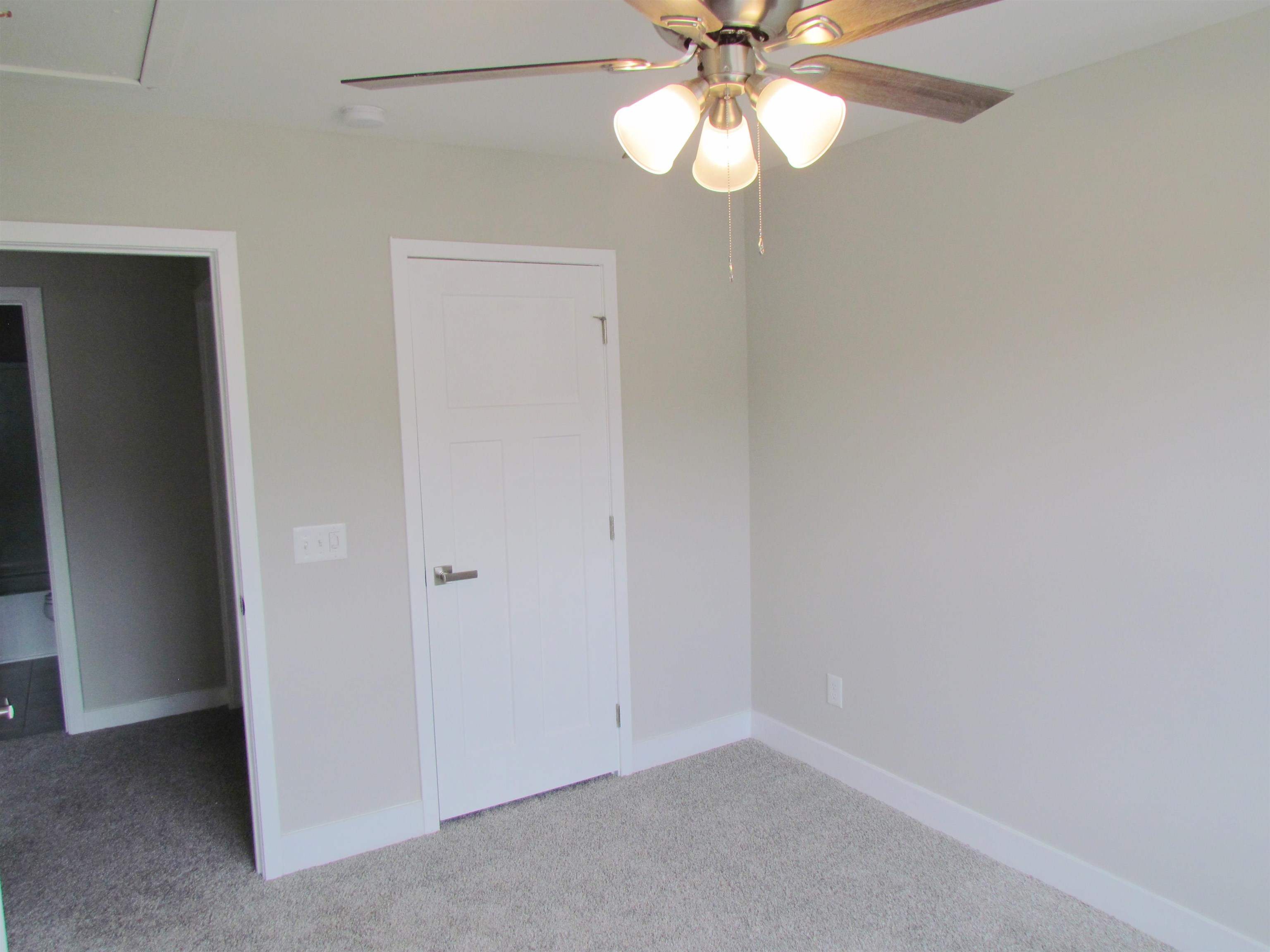 609 Preakness Run Property Photo 10