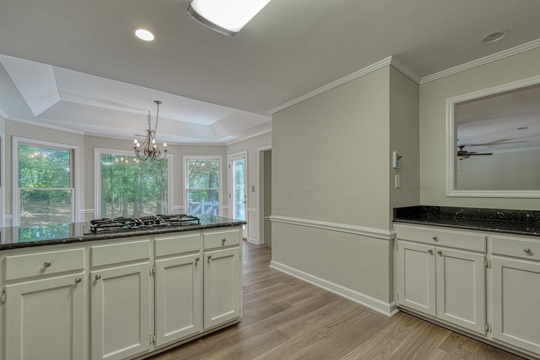 144 Hawk Creek Drive Property Photo 15