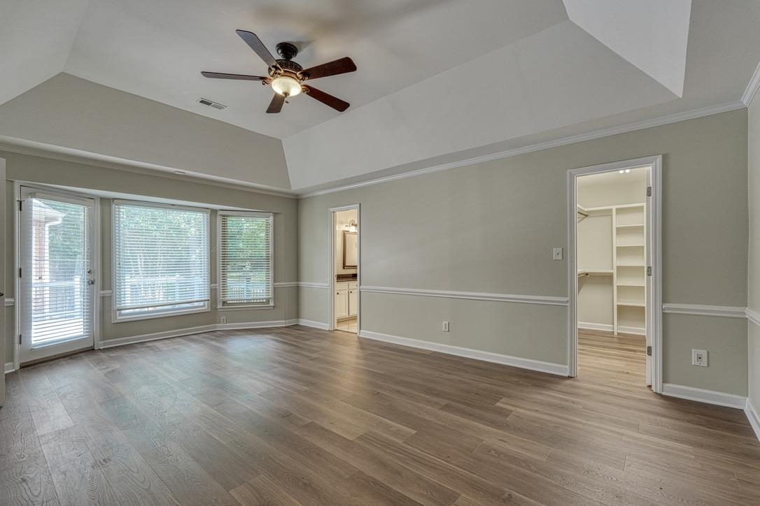 144 Hawk Creek Drive Property Photo 21