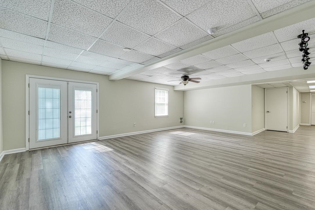 144 Hawk Creek Drive Property Photo 32