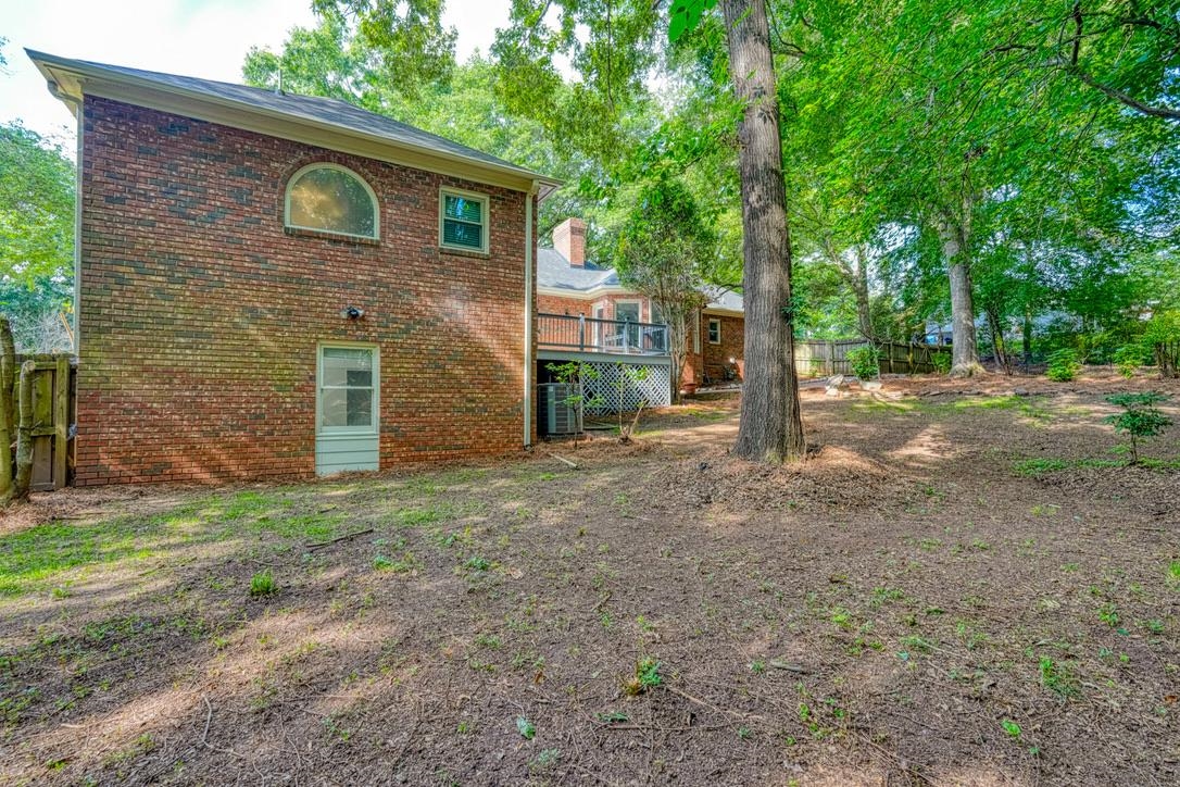 144 Hawk Creek Drive Property Photo 42