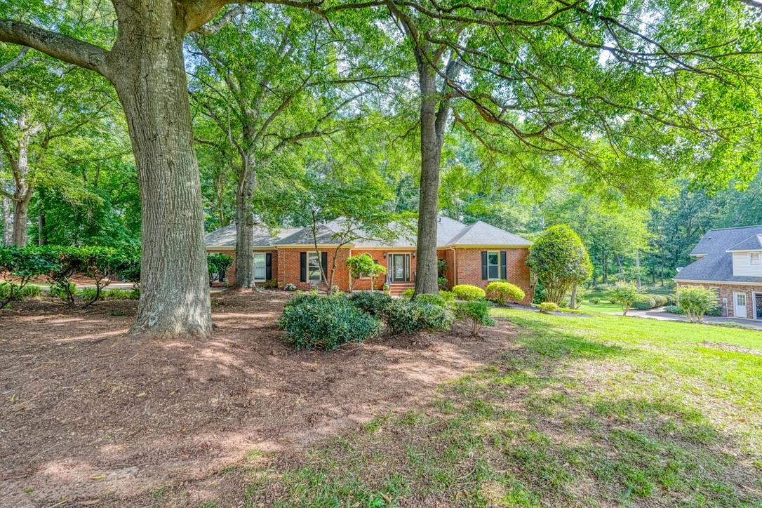 144 Hawk Creek Drive Property Photo 47